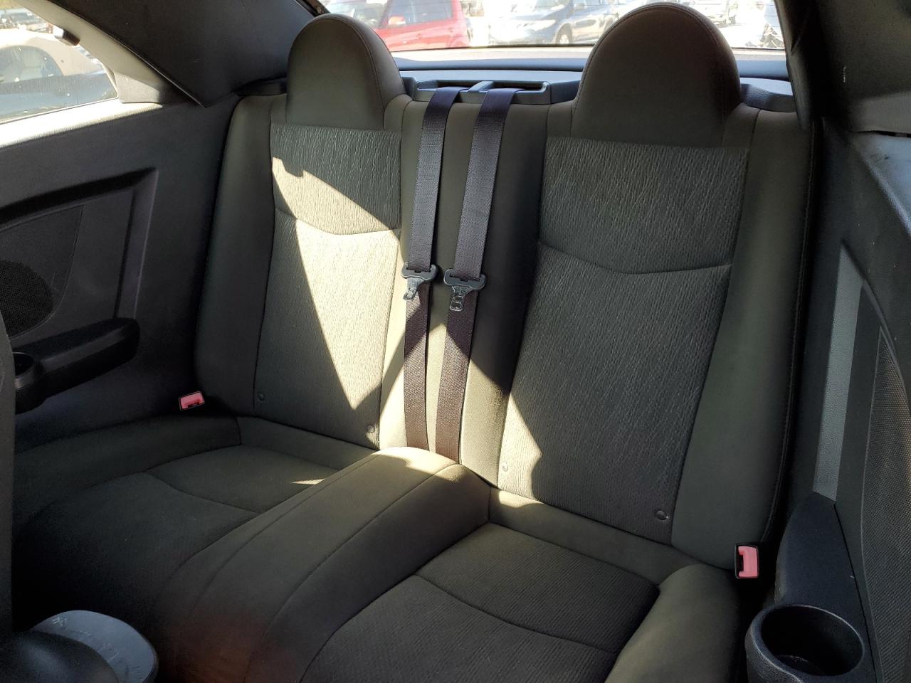 2011 Chrysler 200 - Image 10