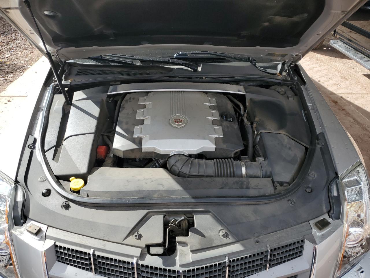 2008 Cadillac CTS - Image 13