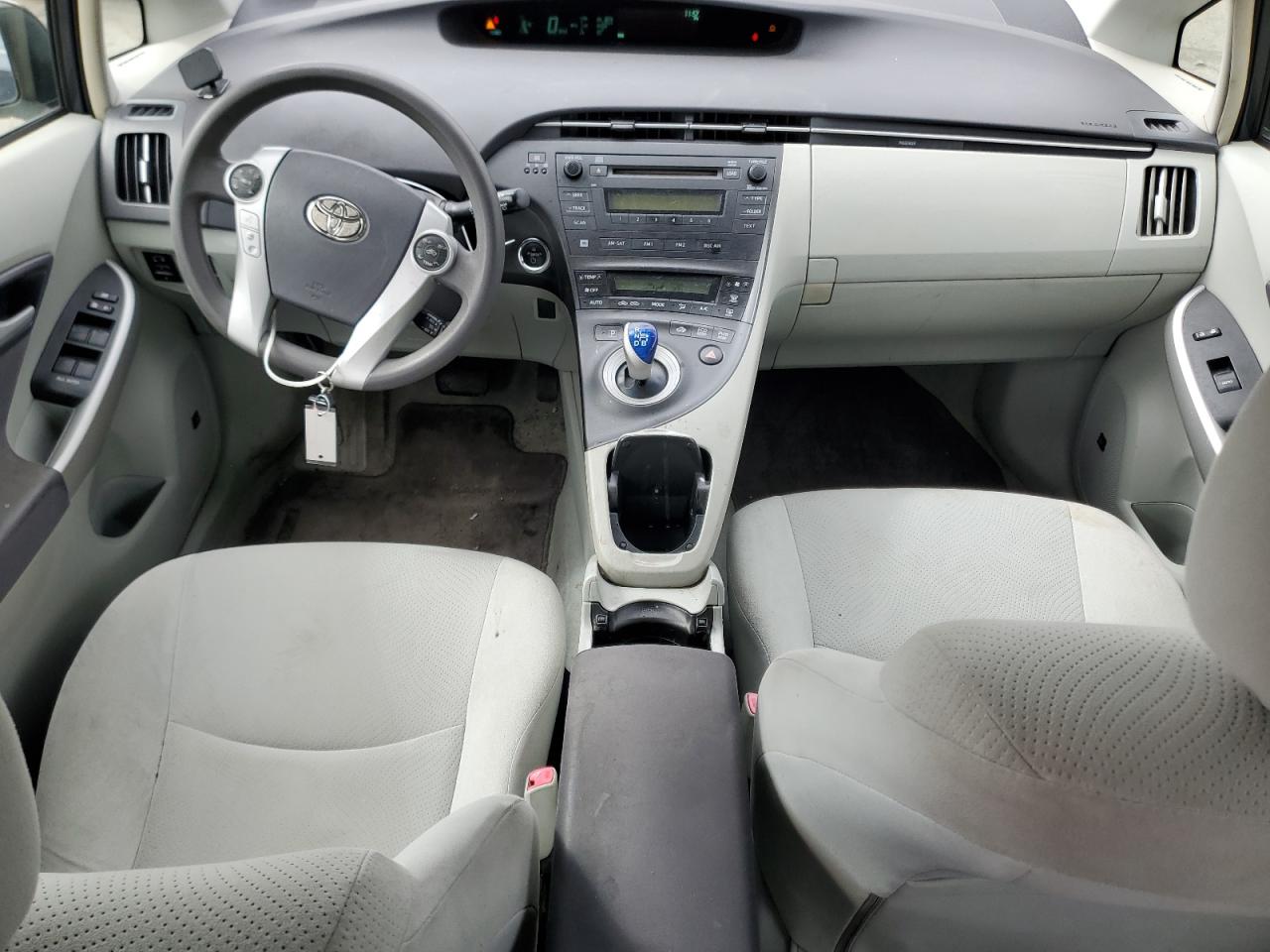 2011 Toyota Prius - Image 8