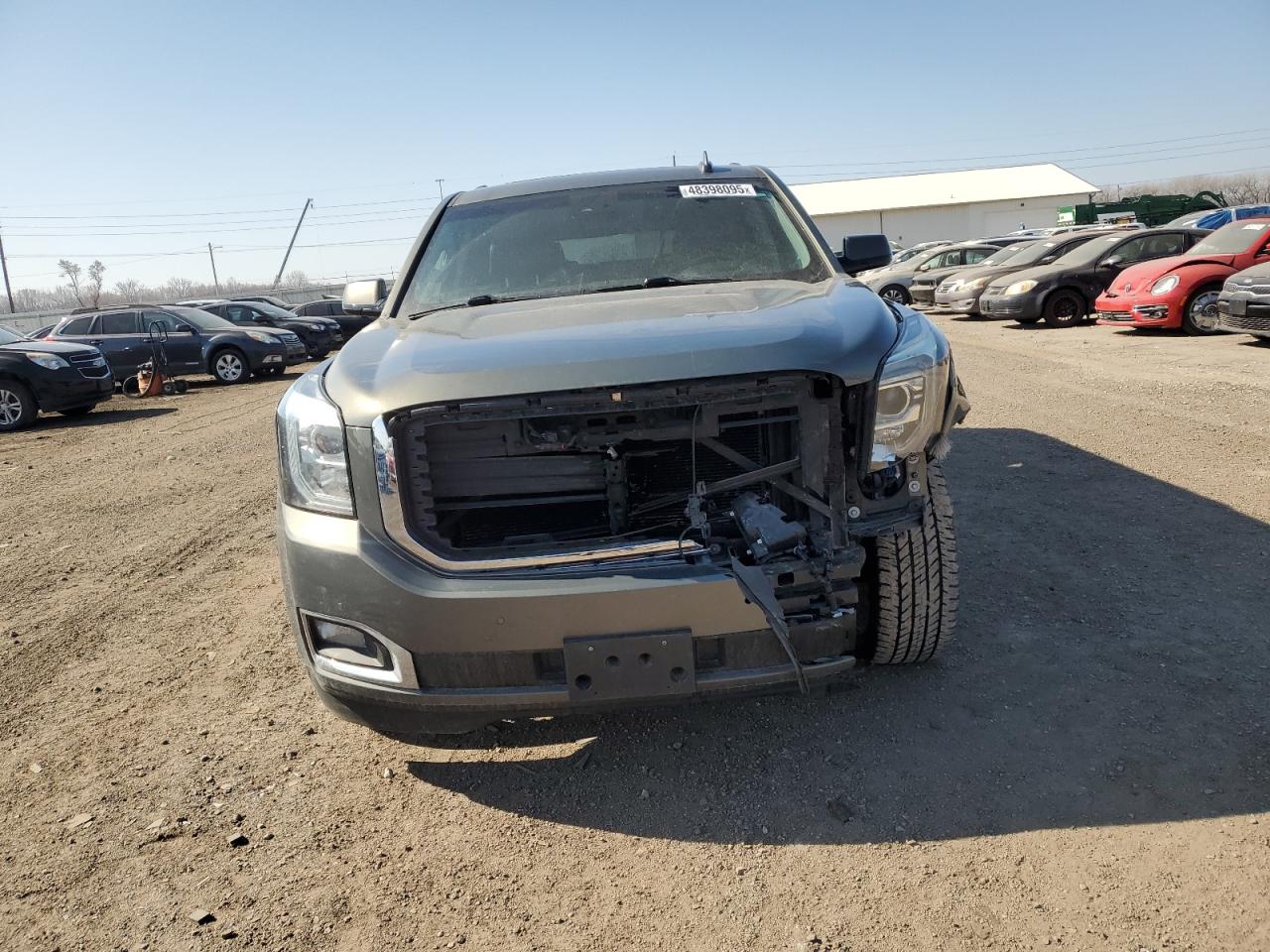 2017 GMC Yukon - Image 5