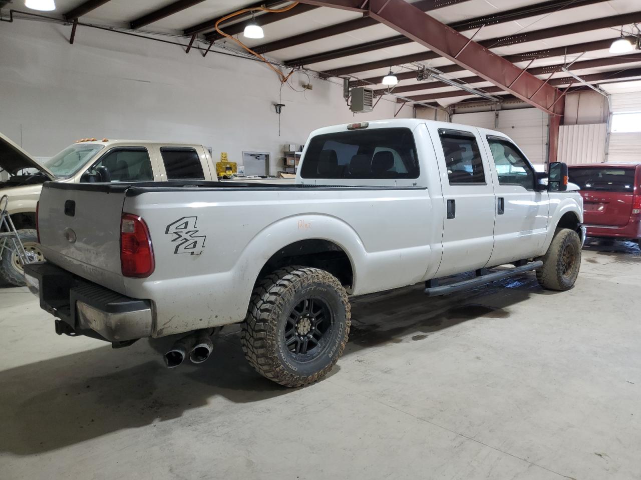 2011 Ford F250 - Image 3