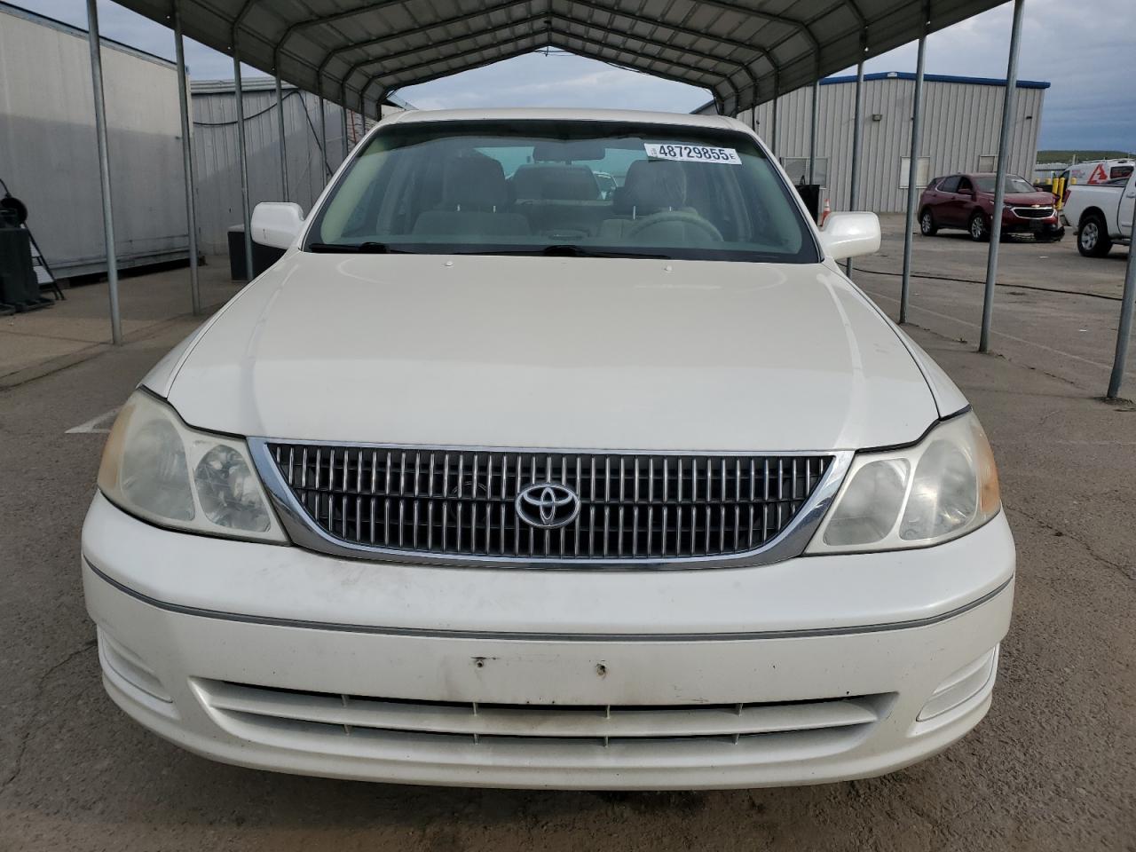 2001 Toyota Avalon - Image 5