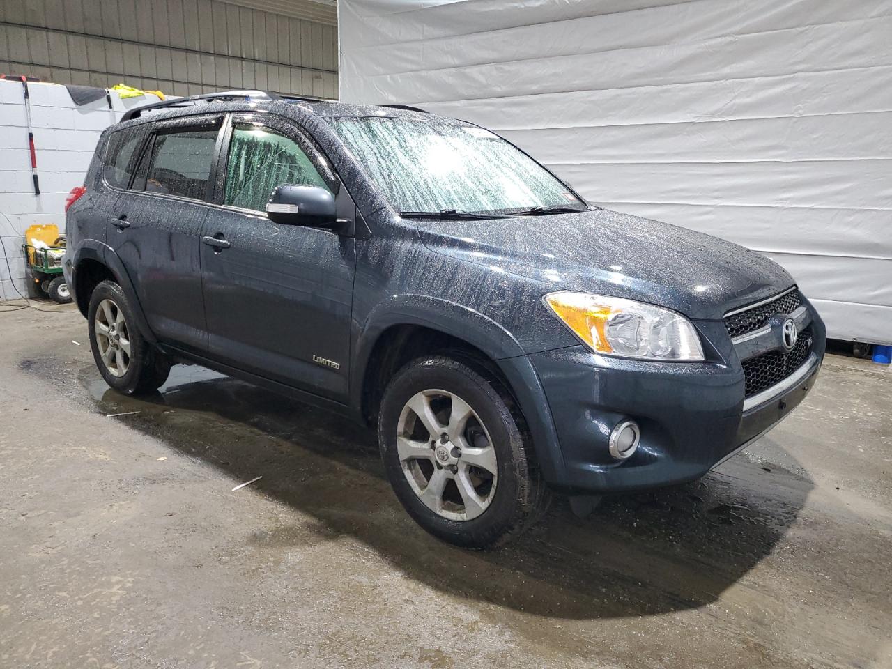 2011 Toyota RAV 4 - Image 4