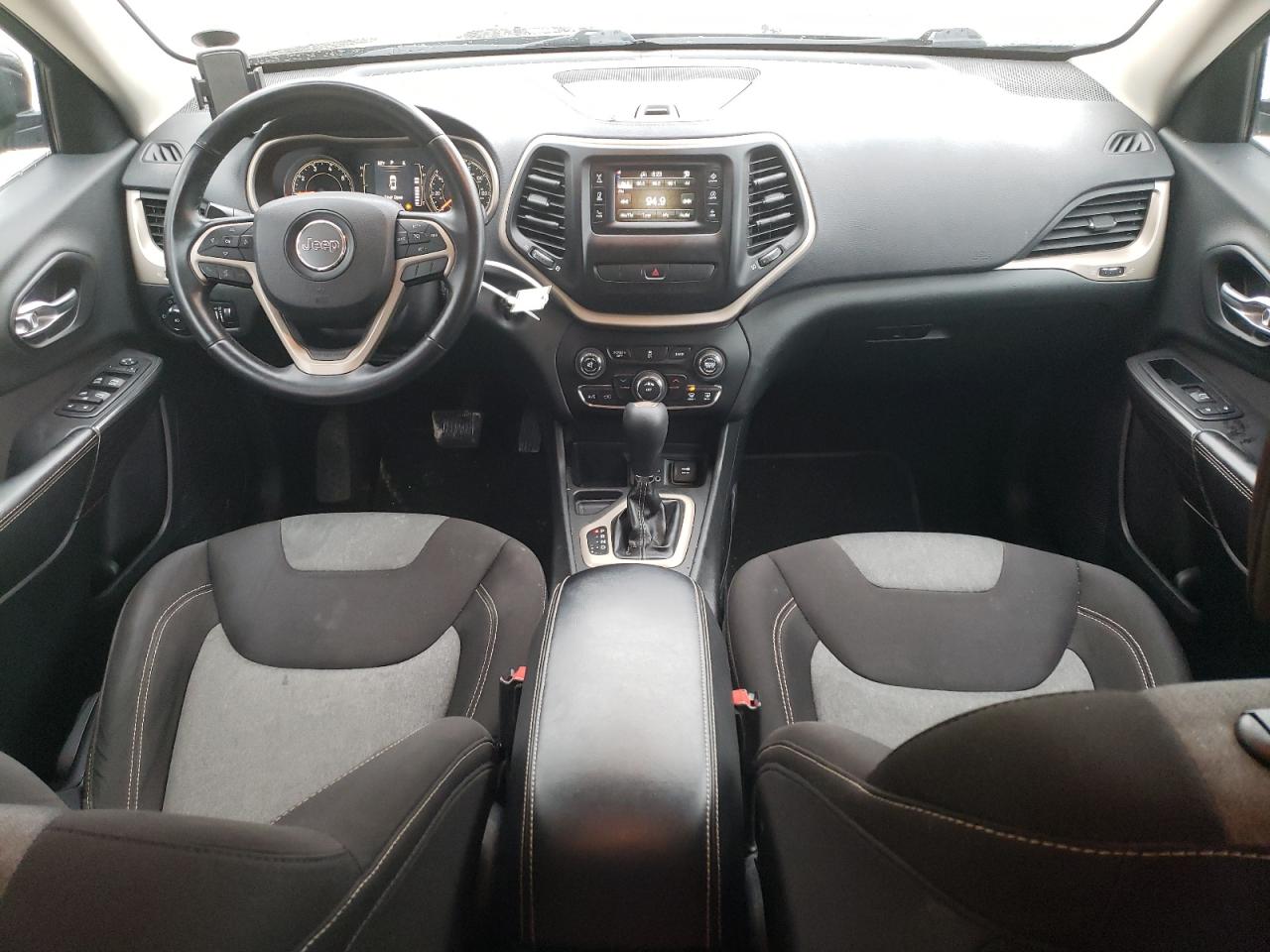 2014 Jeep Grand Cherokee - Image 8