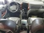 2004 Toyota Sienna Xle for Sale in Ham Lake, MN - Rear End