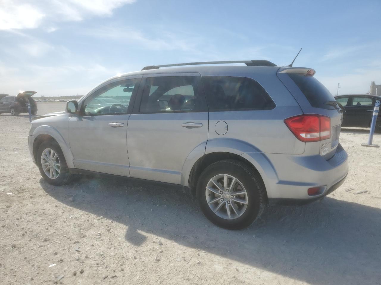 2017 Dodge Journey - Image 2