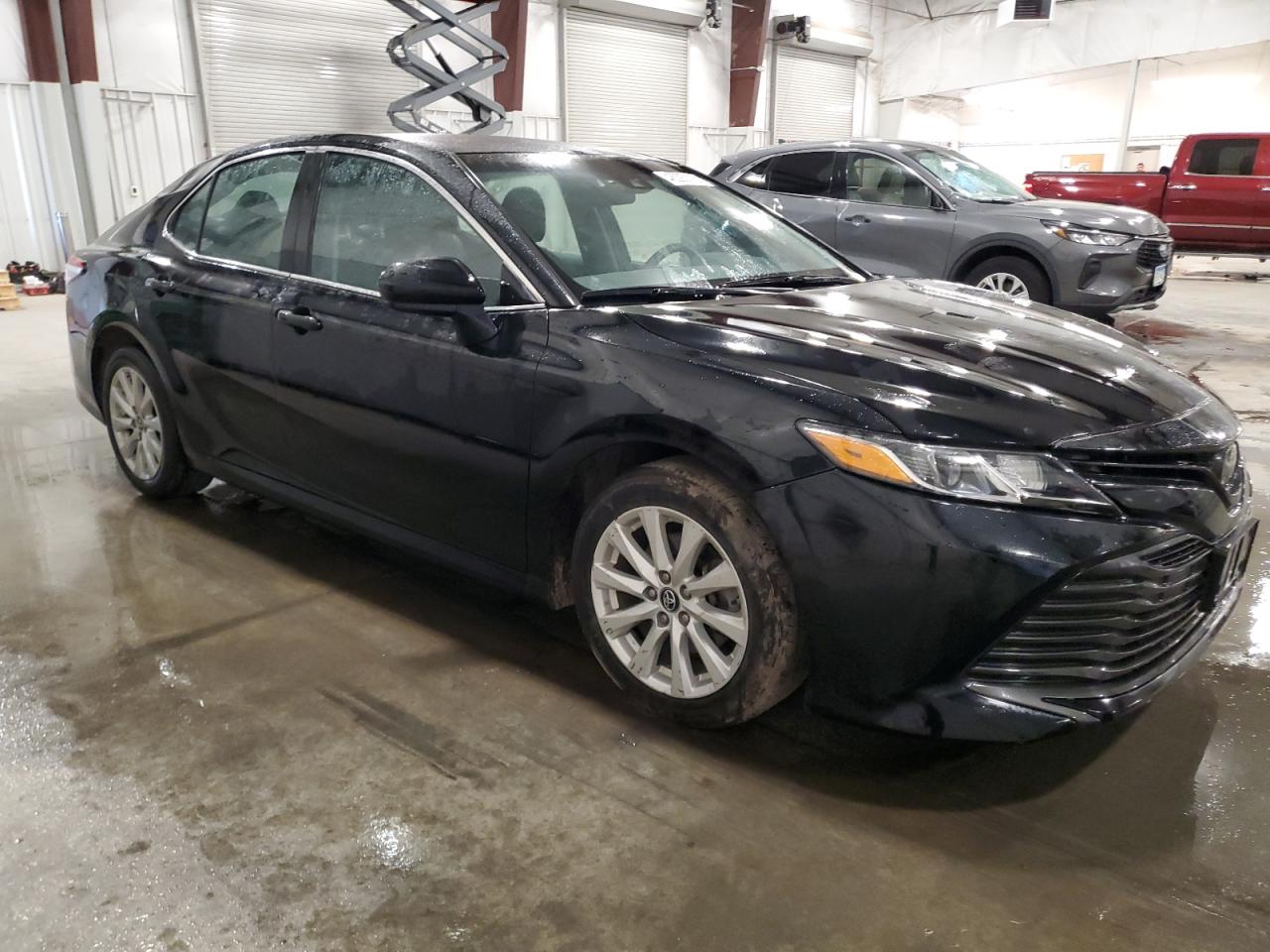 2018 Toyota Camry - Image 4