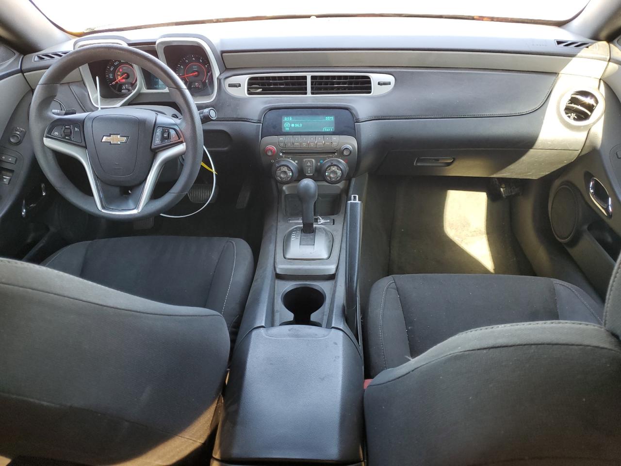 2015 Chevrolet Camaro - Image 8