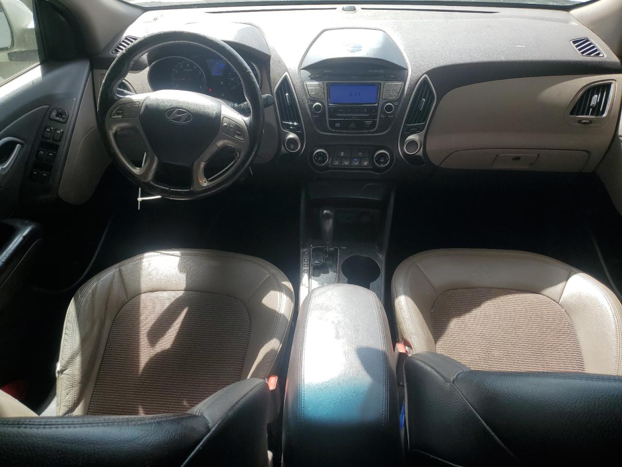 2012 Hyundai Tucson - Image 8