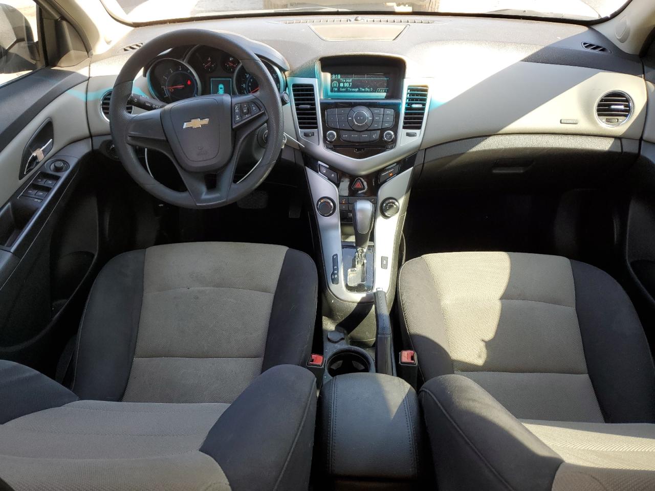 2012 Chevrolet Cruze - Image 8