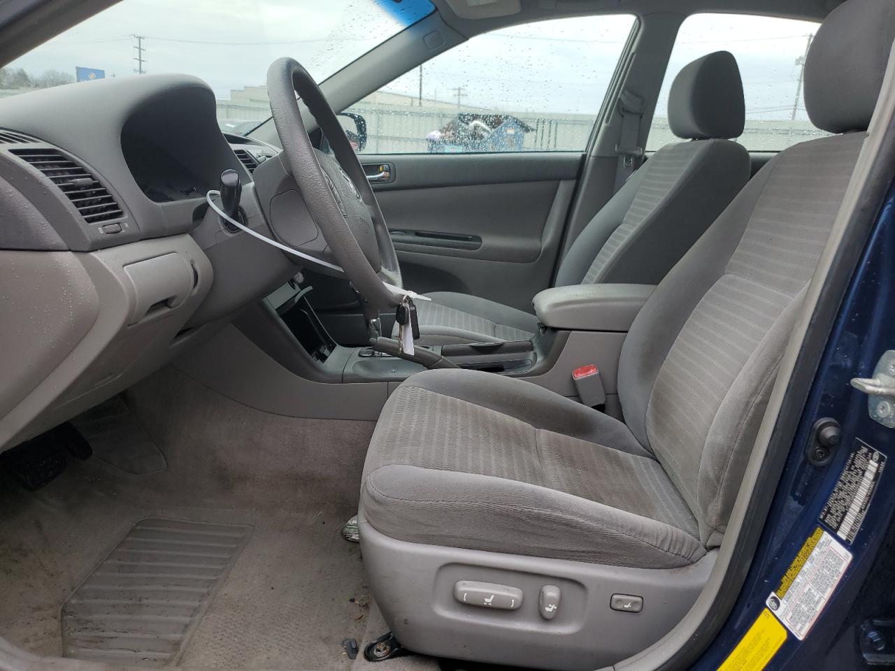 2005 Toyota Camry - Image 7