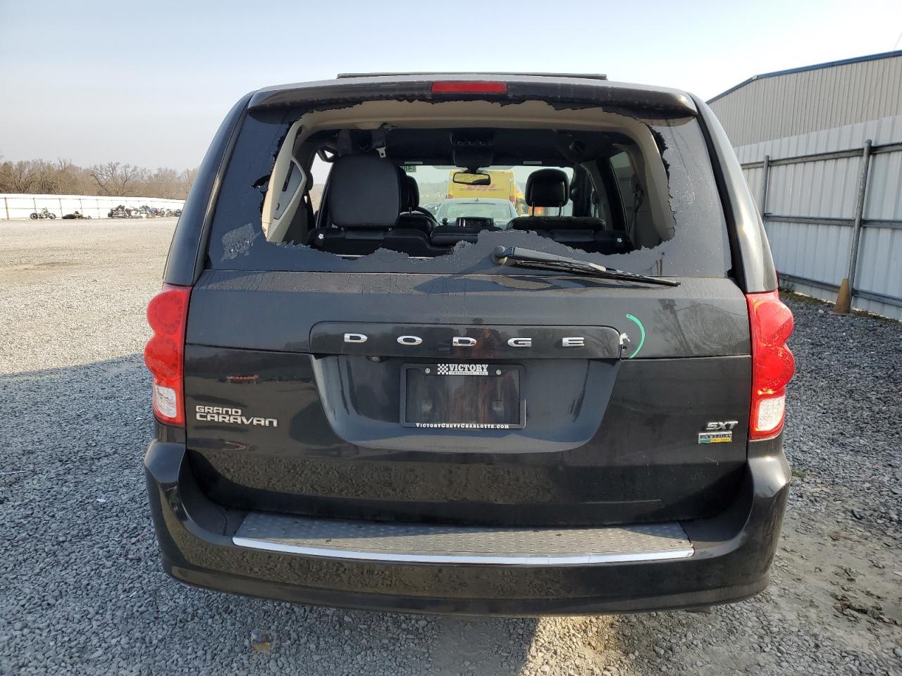 2019 Dodge Caravan - Image 6