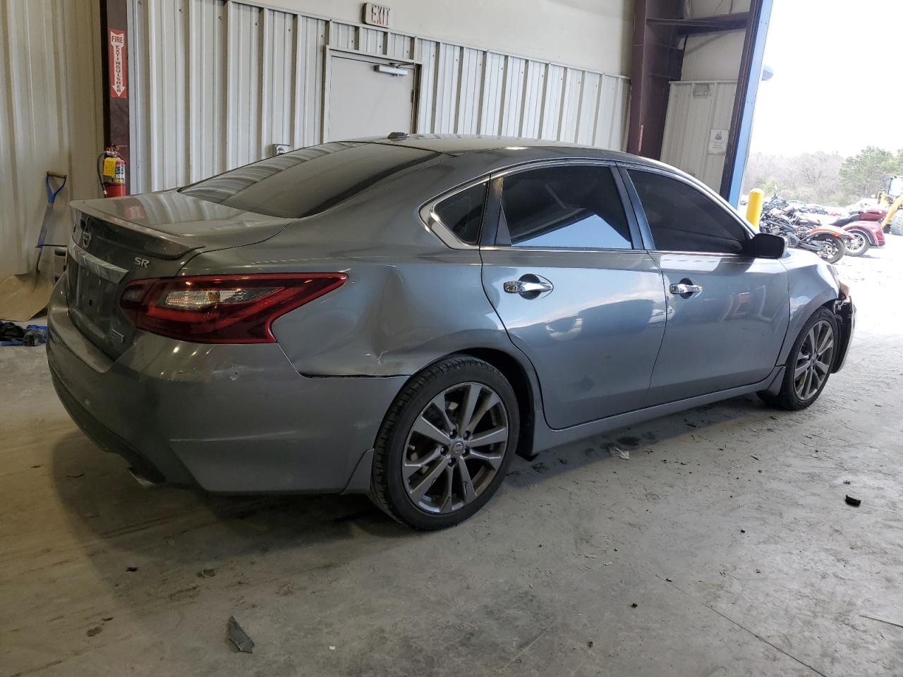 2018 Nissan Altima - Image 3