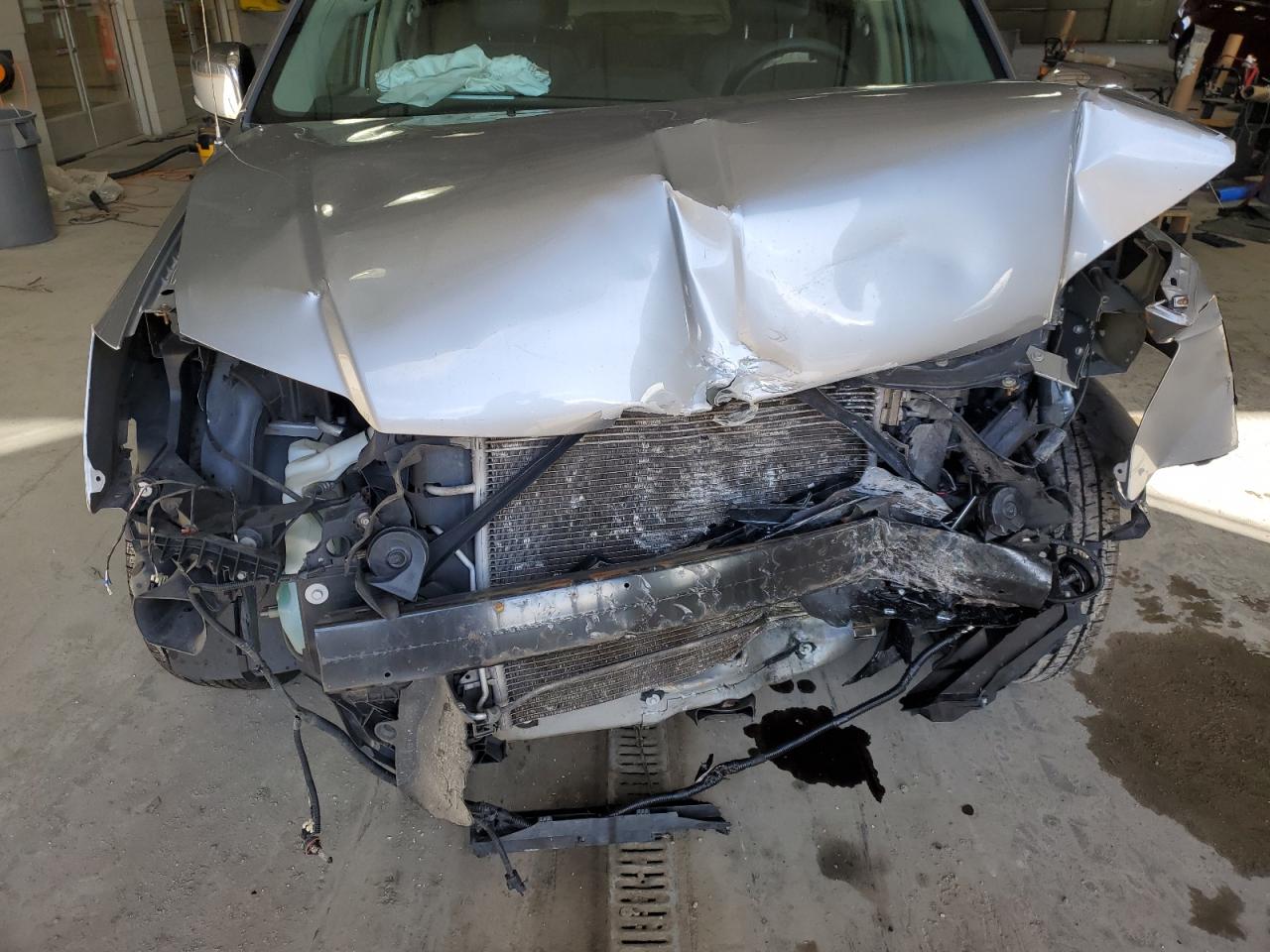 2015 Chrysler Town & Country - Image 12