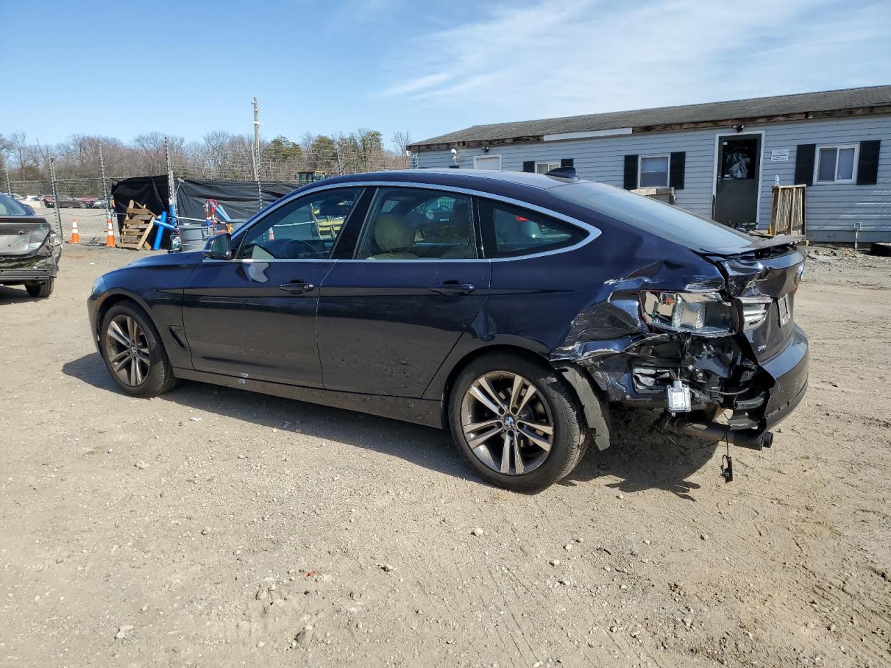2017 BMW 3er - Image 2