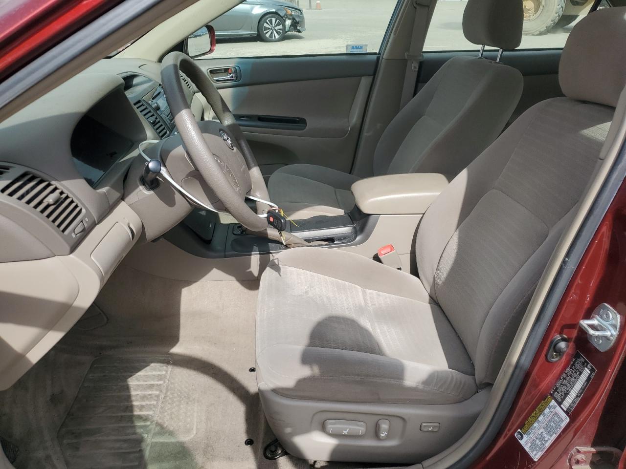 2005 Toyota Camry - Image 7