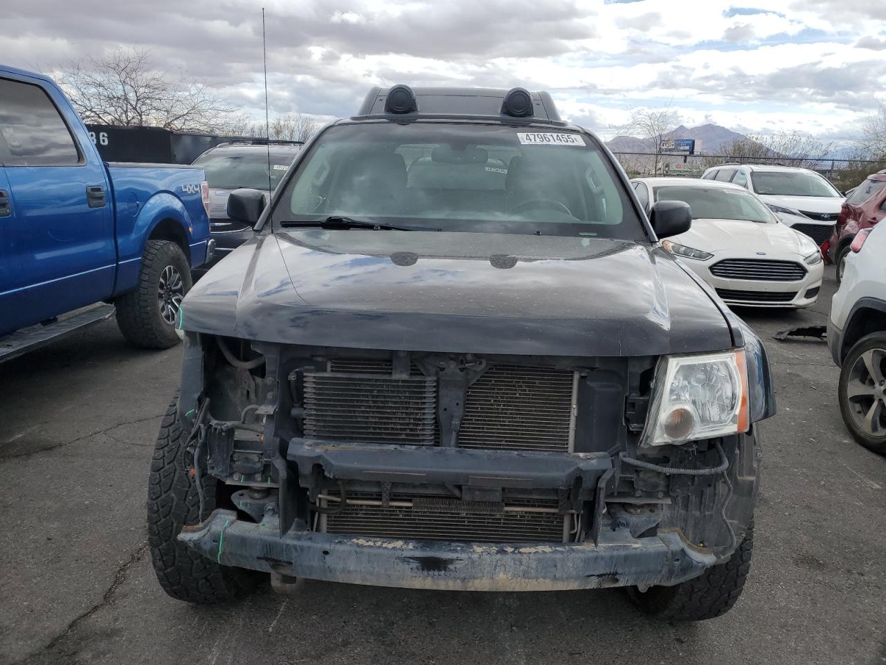 2013 Nissan XTerra - Image 5