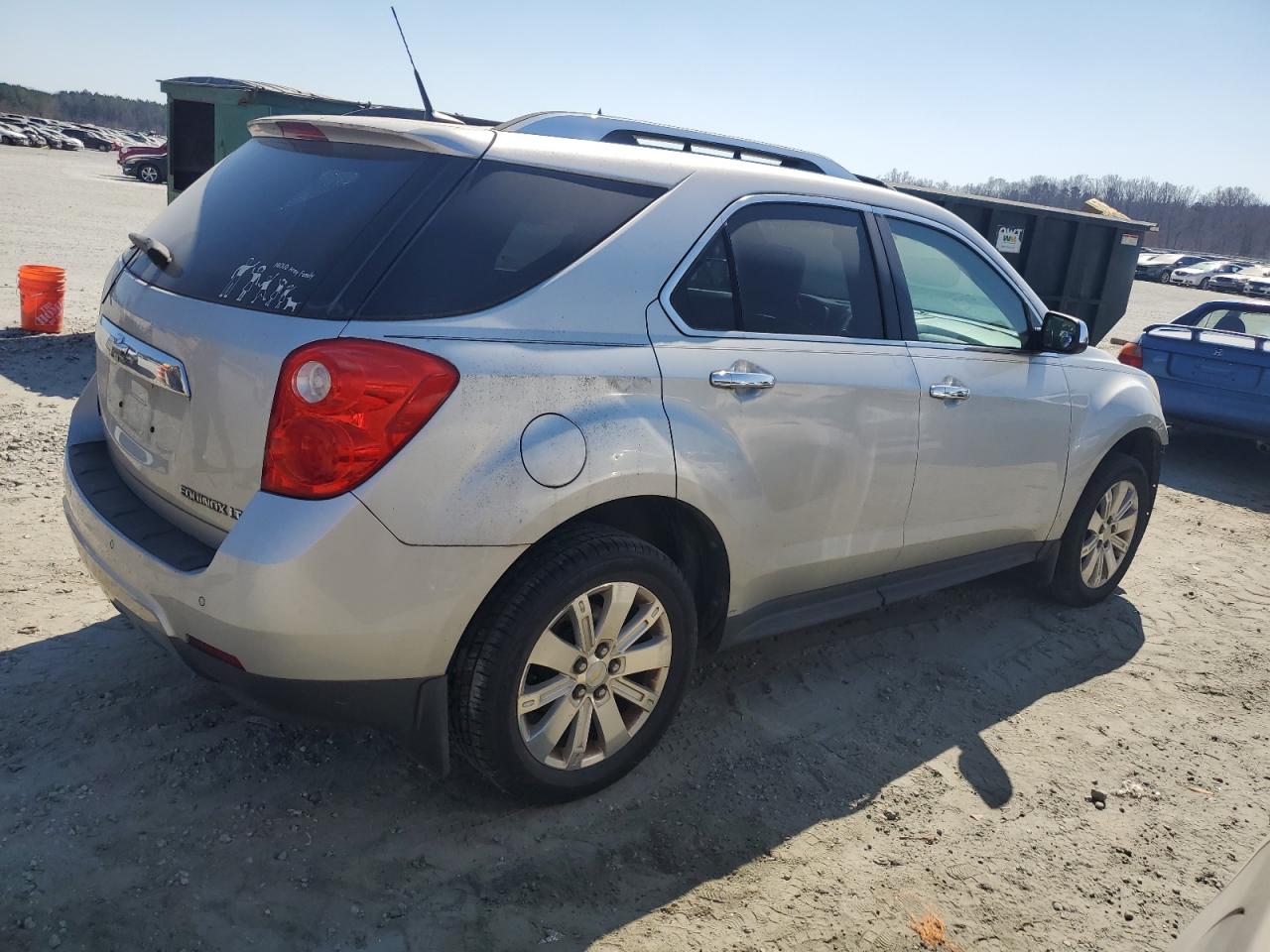 2011 Chevrolet Equinox - Image 3