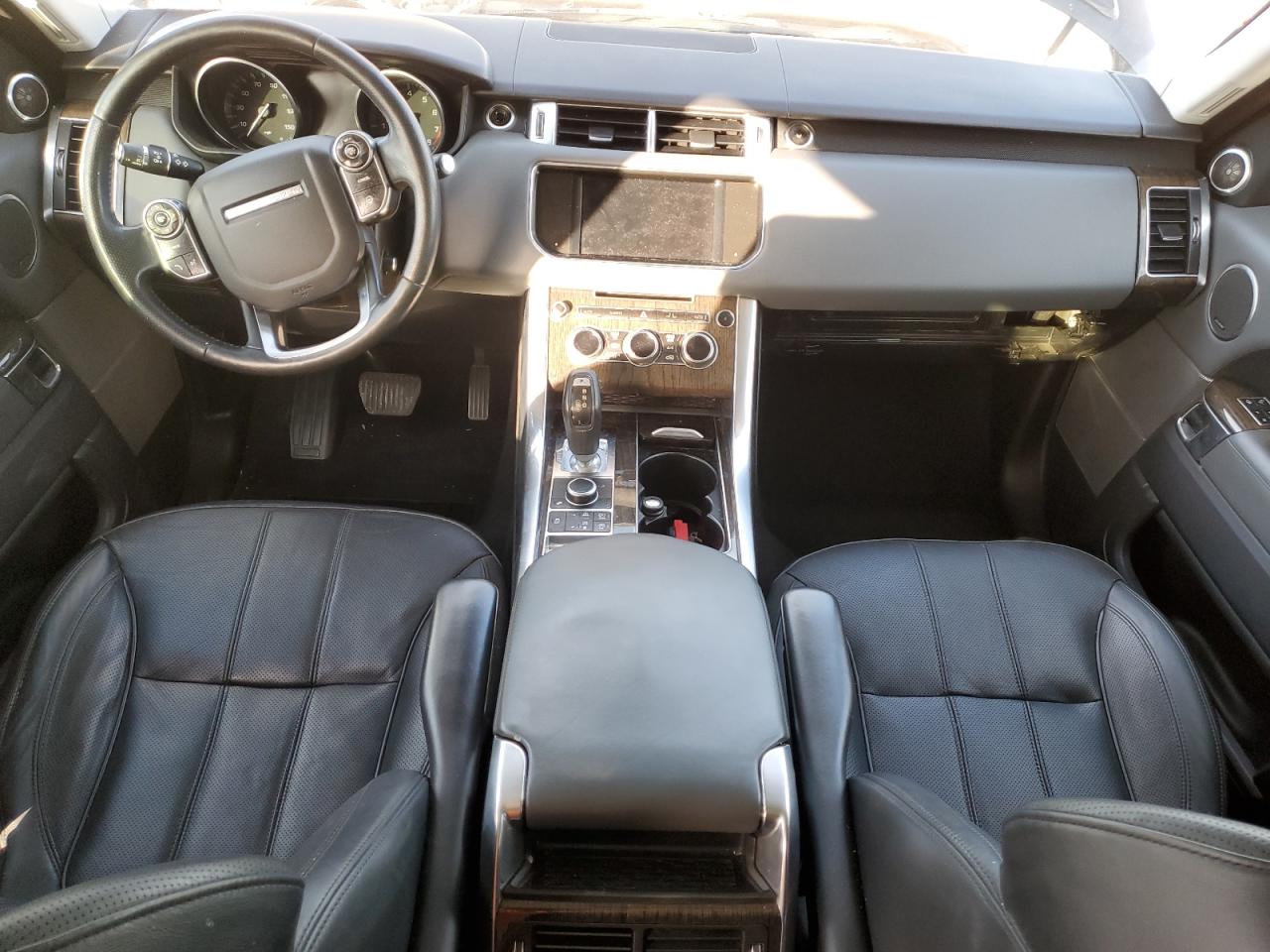 2015 Land Rover Range Rover - Image 8