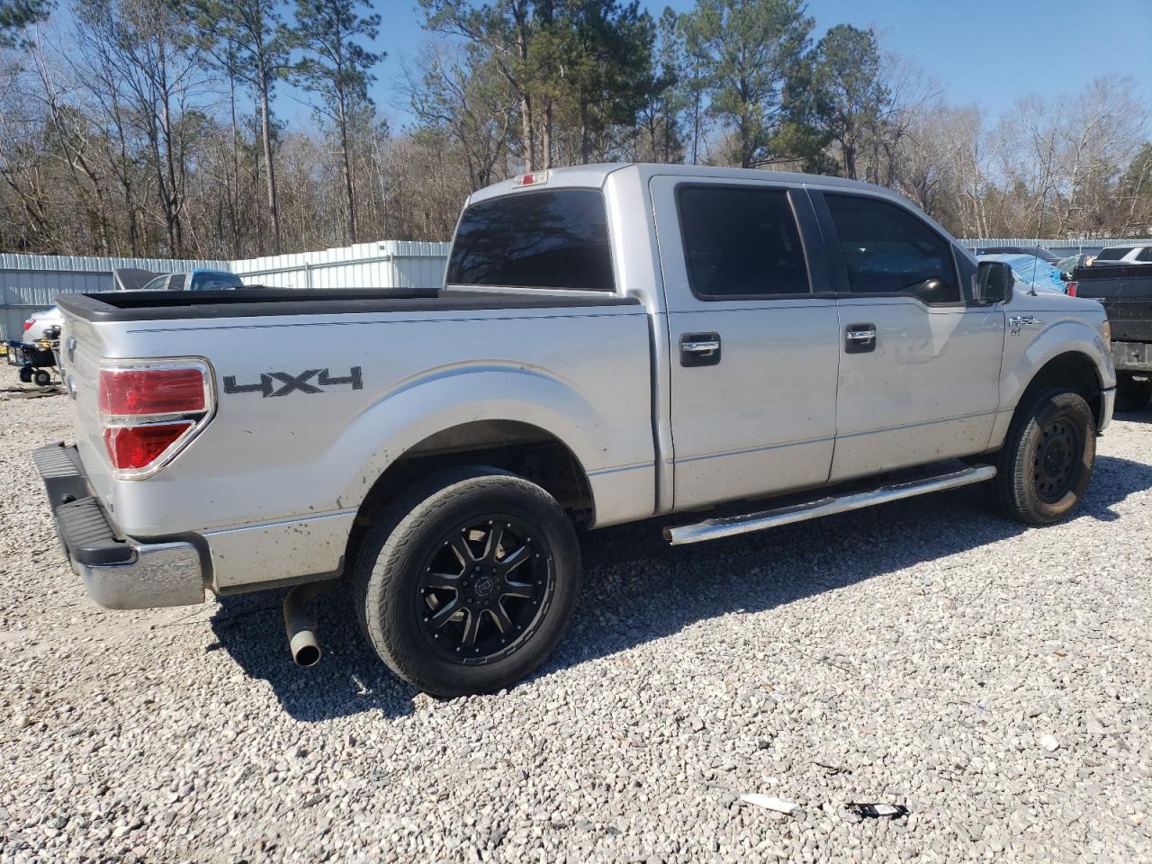 2010 Ford F-150 - Image 3