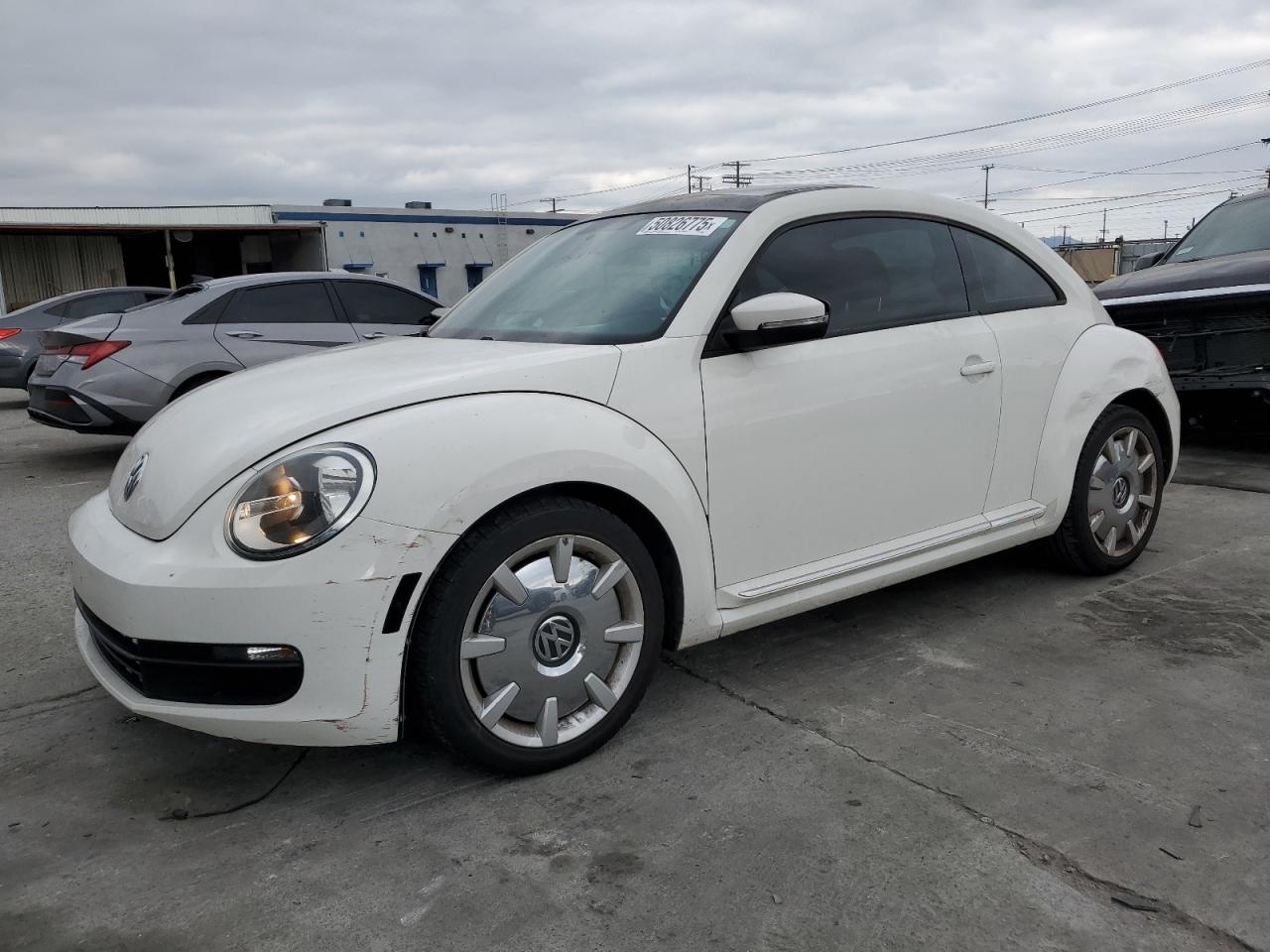 2013 Volkswagen Beetle for Sale in Sun Valley, CA - Front End