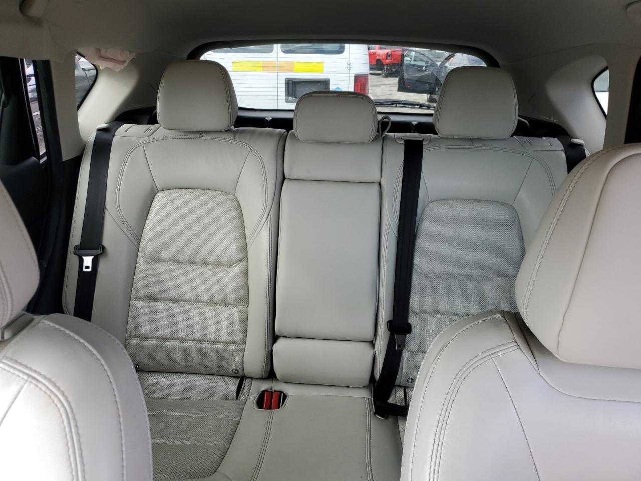 2021 Mazda CX-5 - Image 10