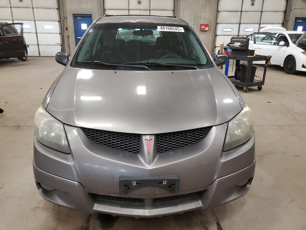 2004 Pontiac Vibe - Image 5