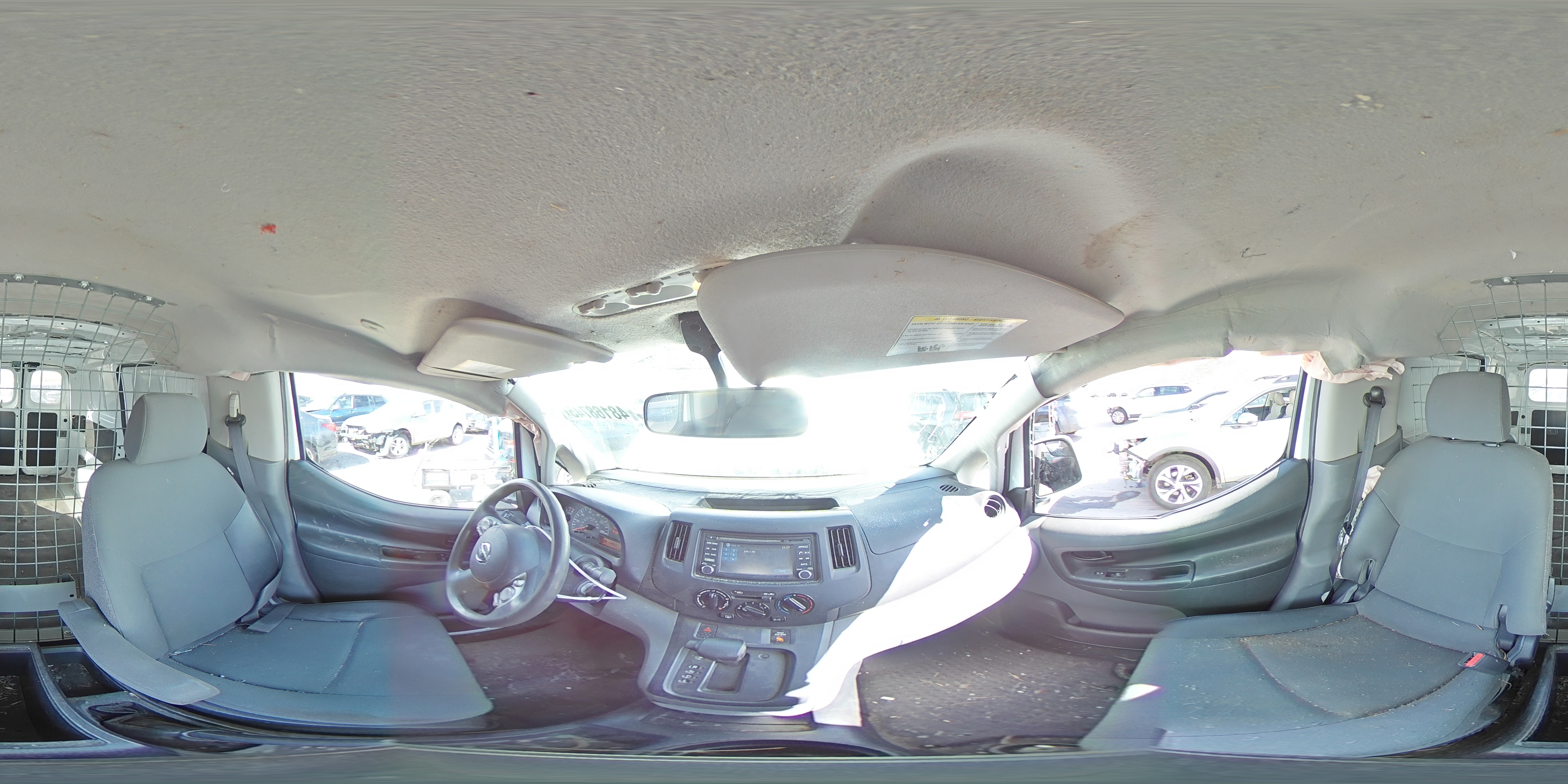 2017 Nissan NV - Image 14