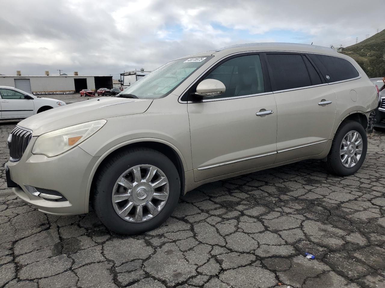 2014 Buick Enclave იყიდება Colton-ში, CA - Rear End