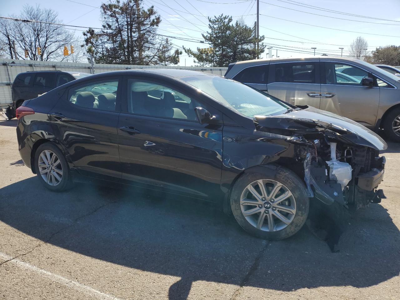 2015 Hyundai Elantra - Image 4