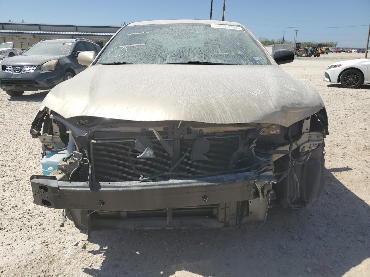 2010 Toyota Camry - Image 5