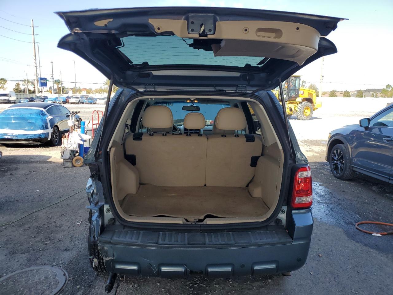 2012 Ford Escape - Image 6
