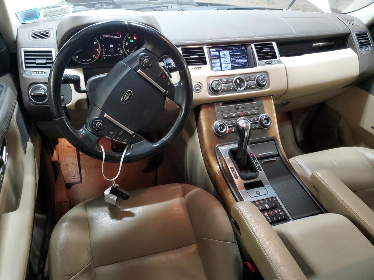 2013 Land Rover Range Rover - Image 8