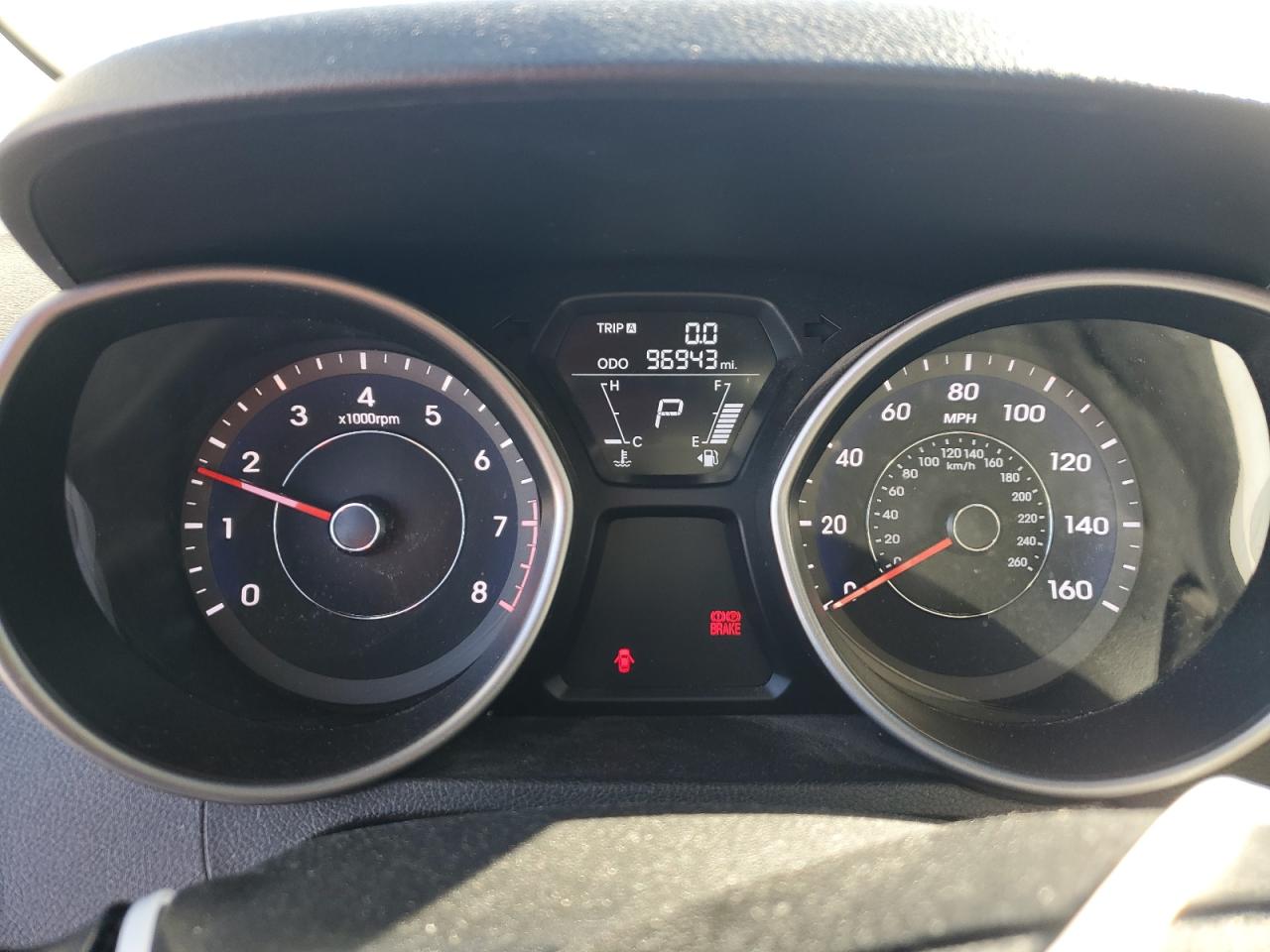 2013 Hyundai Elantra - Image 9