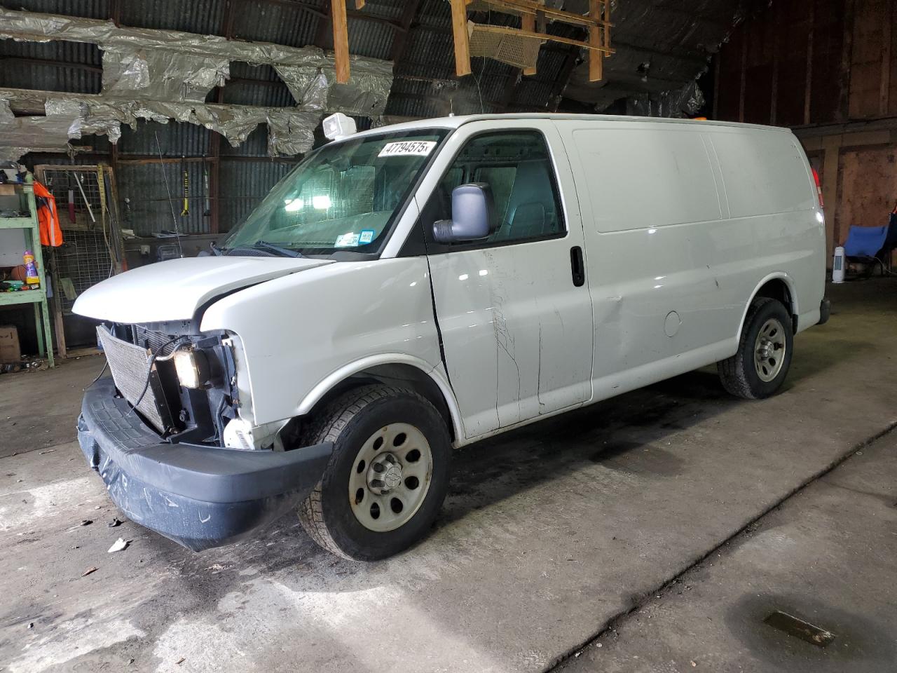 2014 Chevrolet Express - Image 1