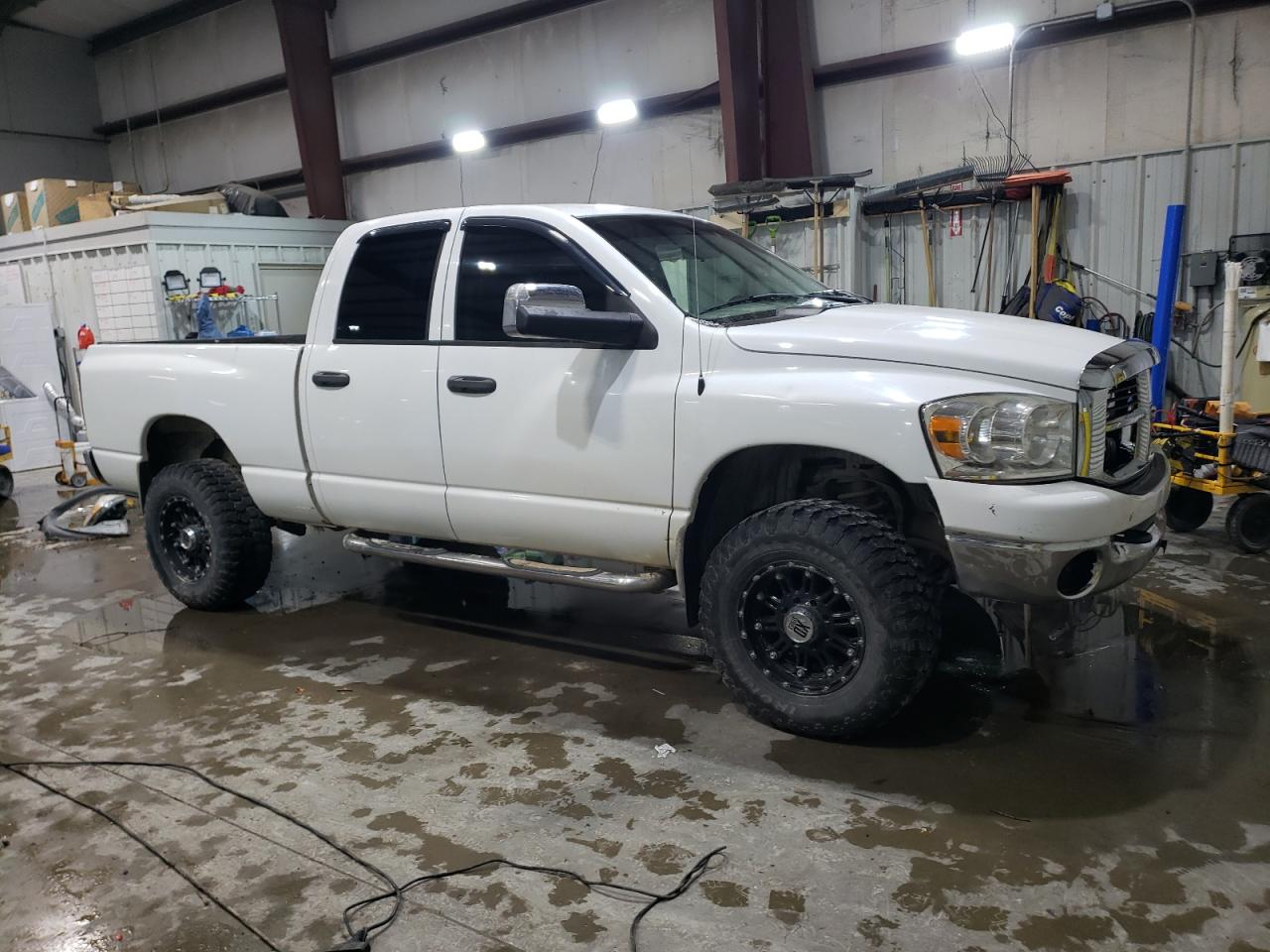 2006 Dodge RAM - Image 4