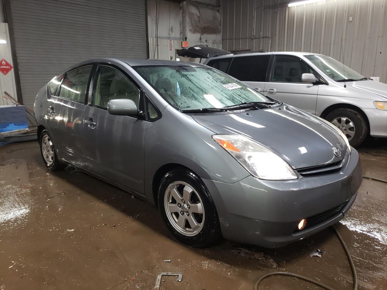 2005 Toyota Prius - Image 4