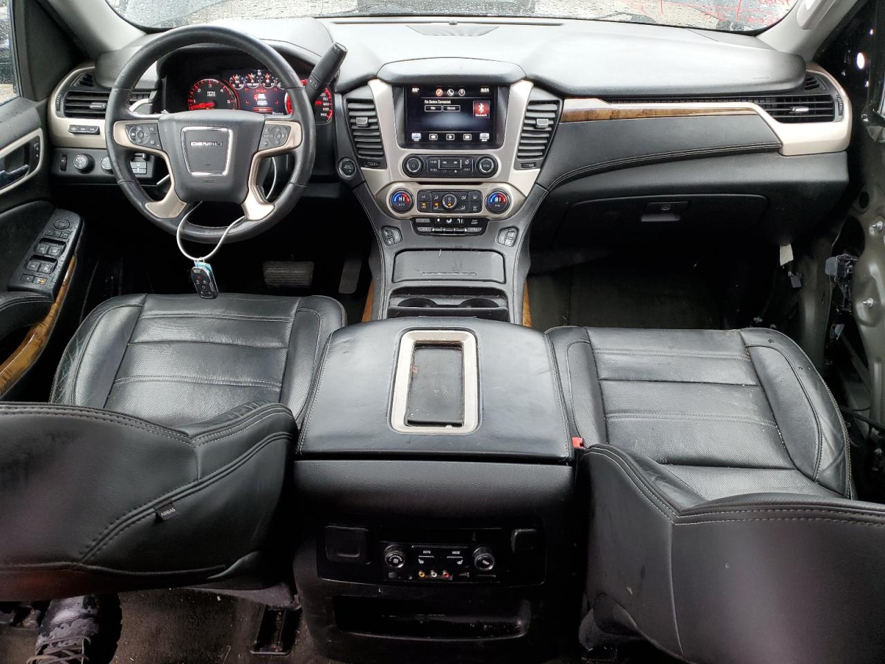 2015 GMC Yukon - Image 8