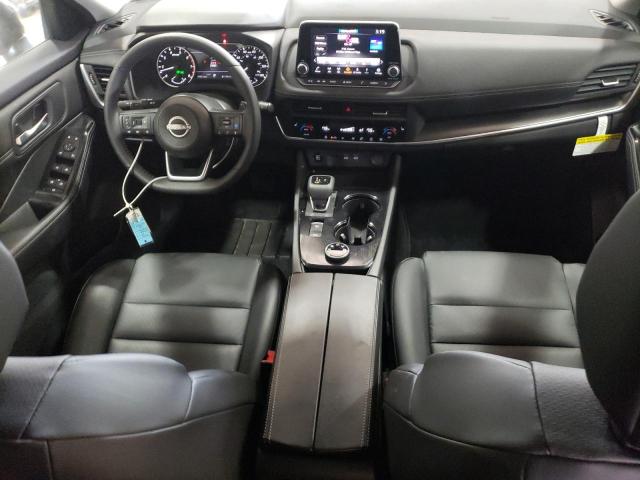  NISSAN ROGUE 2024 Czarny