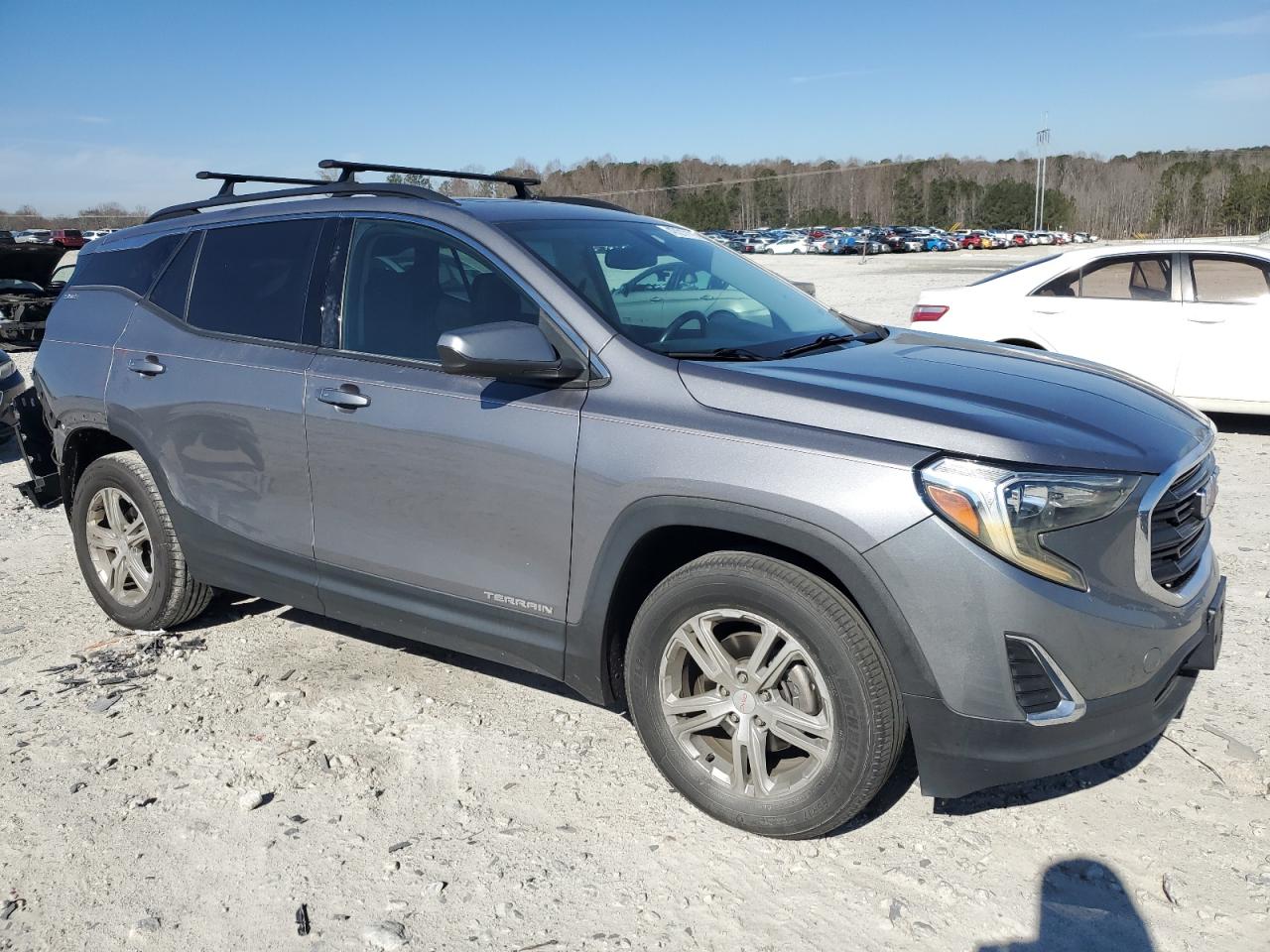 2018 GMC Terrain - Image 4
