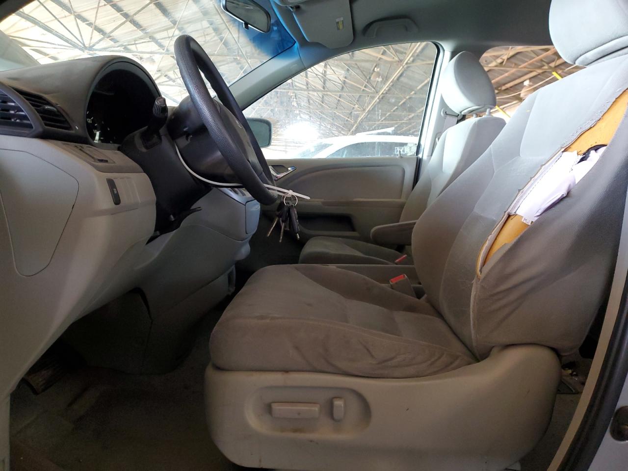 2009 Honda Odyssey - Image 7
