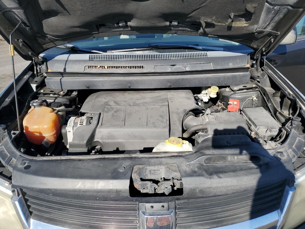2009 Dodge Journey - Image 14