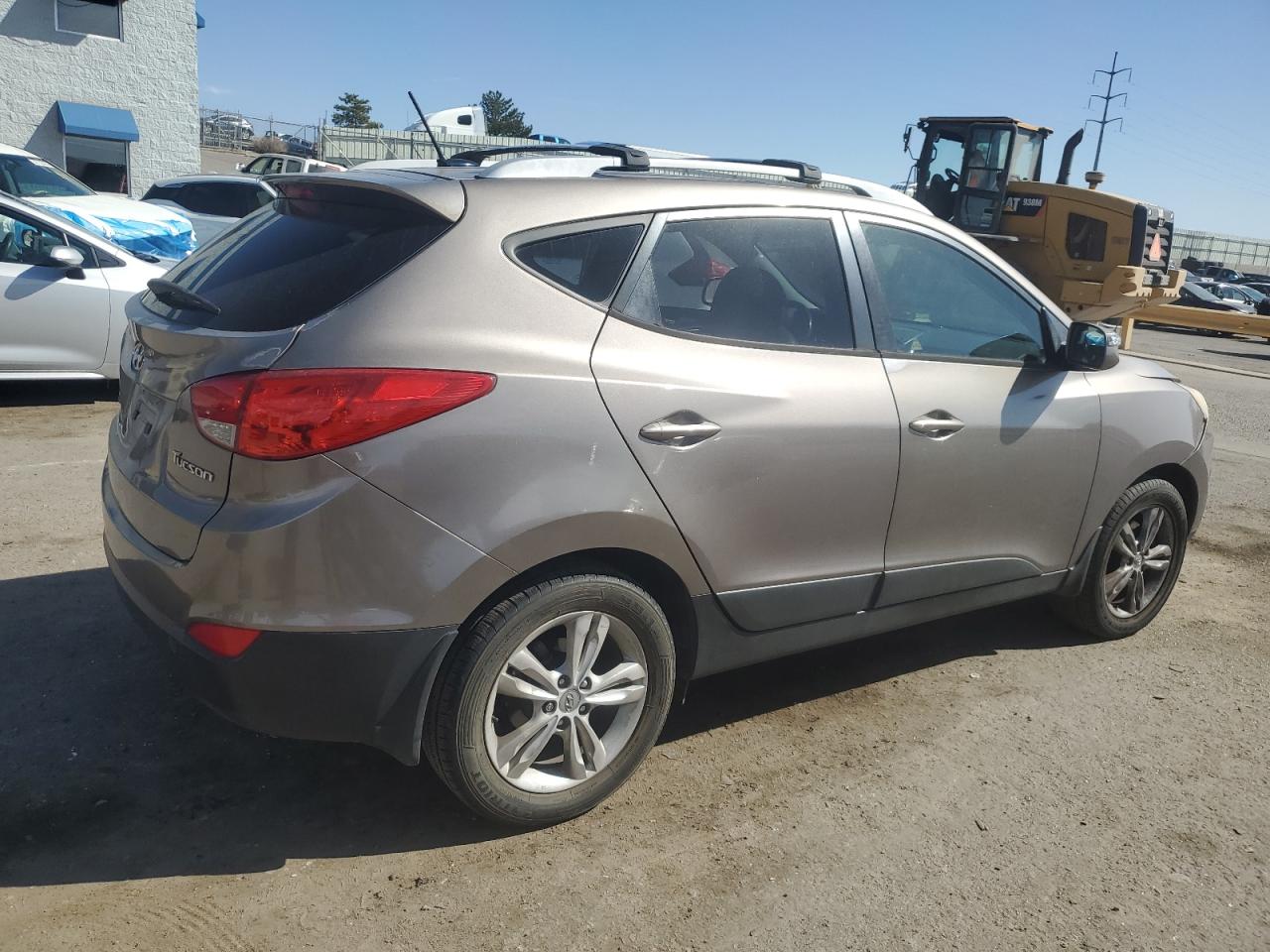 2012 Hyundai Tucson - Image 3