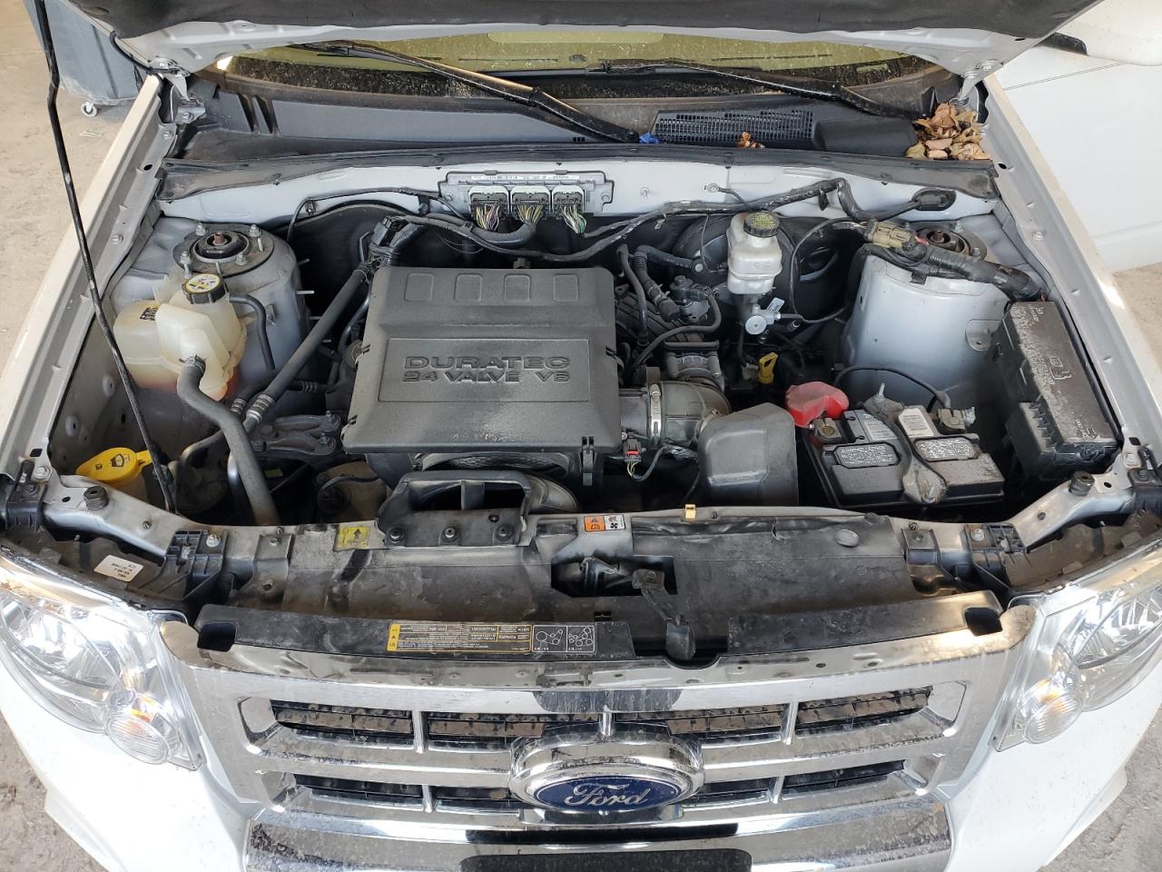 2011 Ford Escape - Image 12