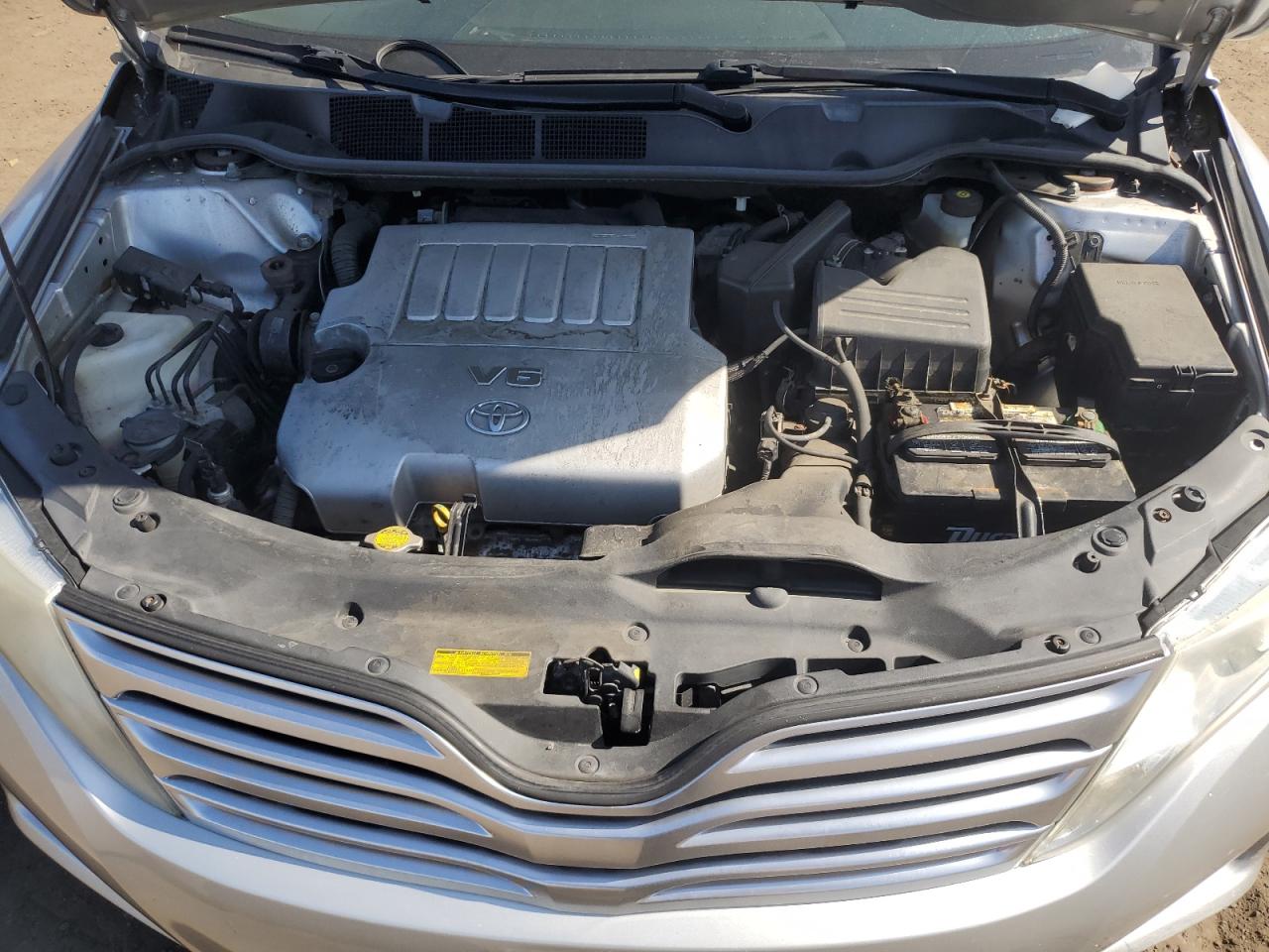 2010 Toyota Venza - Image 12