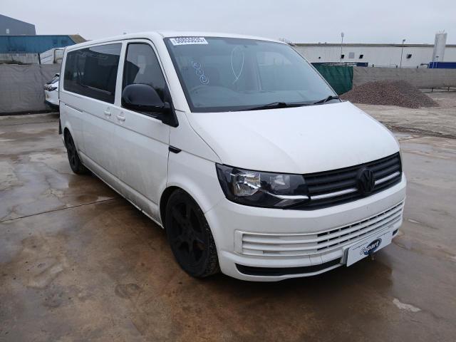 2013 VOLKSWAGEN TRANSPORTER SHUTTLE 2.0 TDI 102PS SE MINIBUS