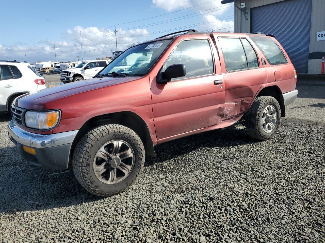 1998 Nissan Pathfinder - Image 1