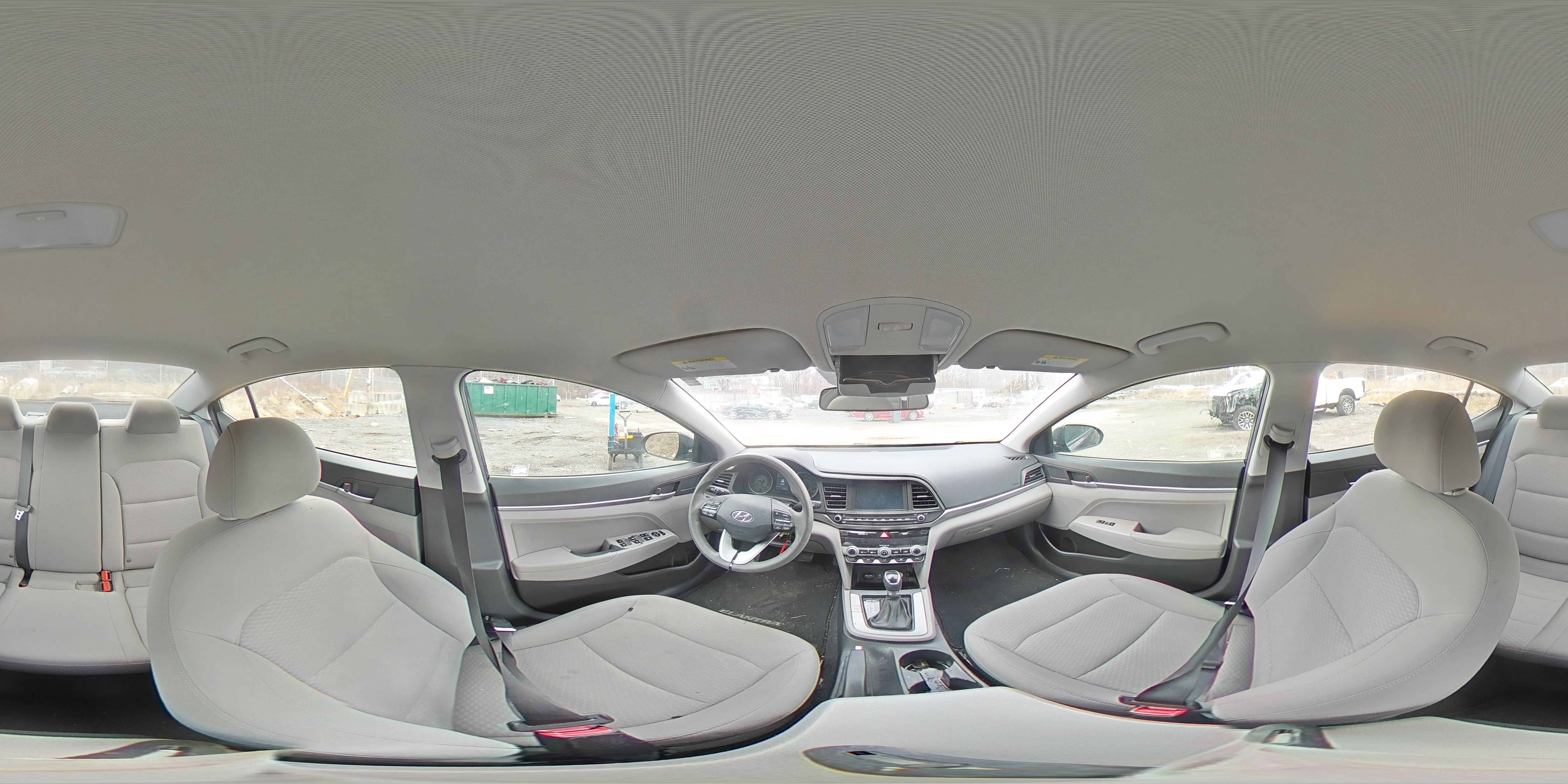 2020 Hyundai Elantra - Image 12