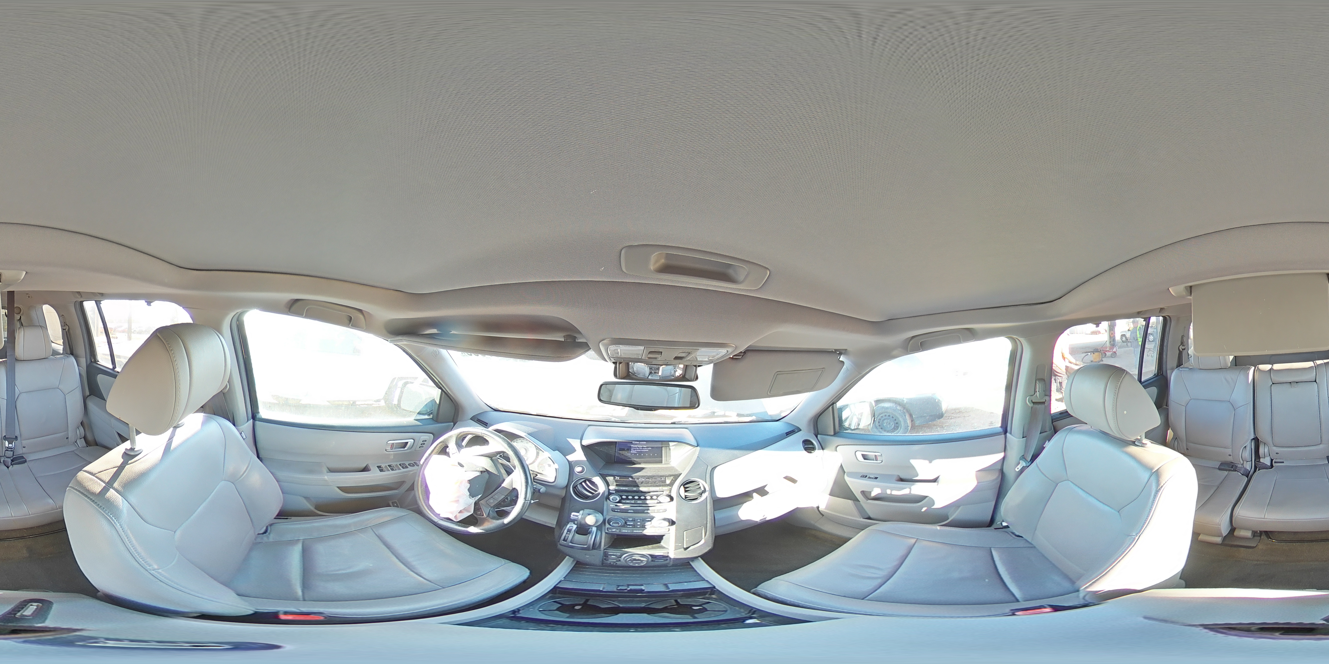 2014 Honda Pilot - Image 15