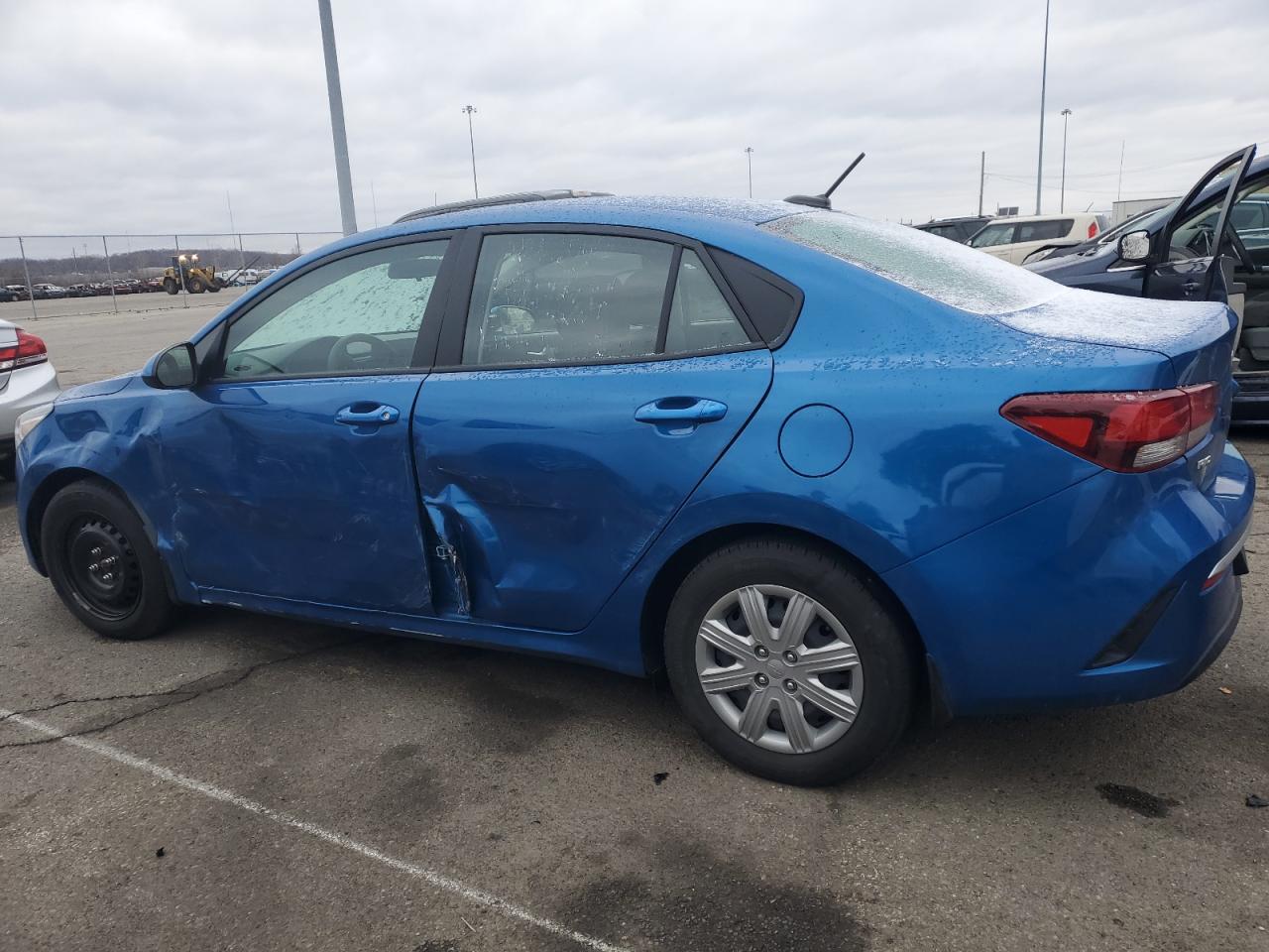 2022 Kia Rio - Image 2